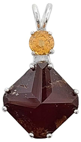 Hessonite Garnet Small Magician Stone™ with Round Cut Yellow Sapphire