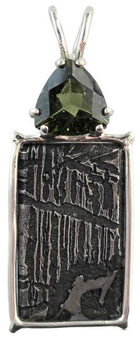 Meteorite with Trillion Cut Moldavite