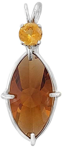 Siberian Gold Quartz Infinite Eye™ with Round Cut Mandarin Garnet