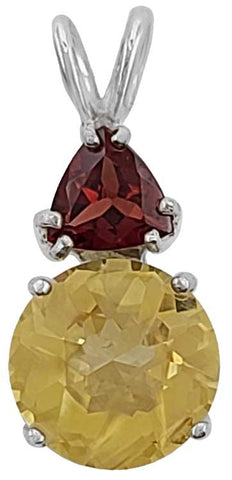 Siberian Gold Quartz Mini Radiant Heart™ with Trillion Cut Garnet