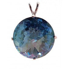 Aqua Aura Radiant Heart Crystal™