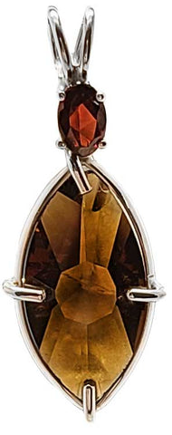 Citrine Infinite Eye™ with Oval Cut Garnet