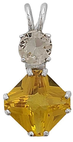 Siberian Gold Quartz Mini Magician Stone™ with Round Cut Golden Labradorite