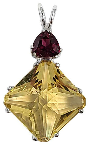 Siberian Gold Quartz Small Magician Stone™ with Trillion Cut Rhodolite Garnet